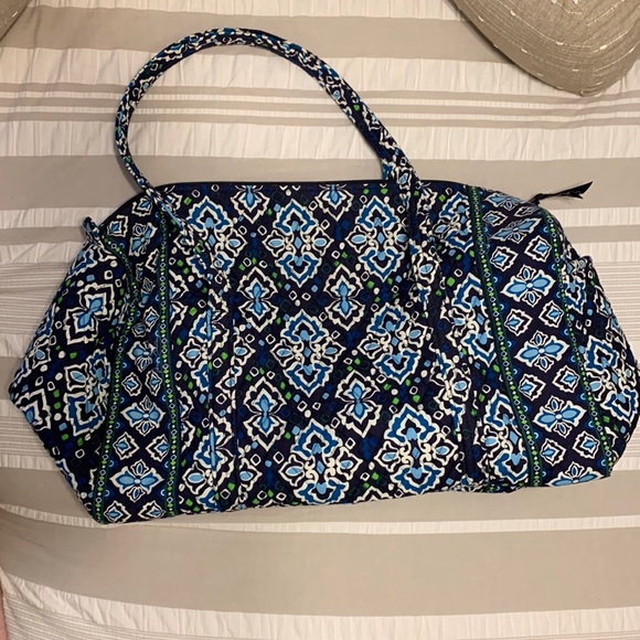 Vera Bradley Handbags - Vera Bradley Duffle Bag